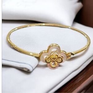 TORY BURCH KIRA CLOVER 18K GOLD BRACELET